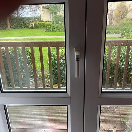Homestay Comfy Near Airport With Free Parking *